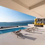 B * Novigrad (Dalmatia)