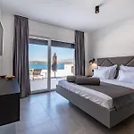 B * Novigrad (Dalmatia)